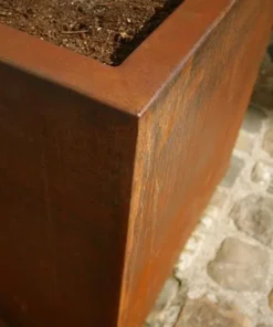 Firkantet krukke / plantekumme i corten stål med hjul - H.80cm