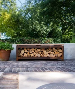 Havebænk i corten stål med brændeskjul og Hardwood sæde - 120cm + 200cm