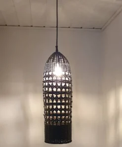 Lodge hængelampe i sort pil / rattan