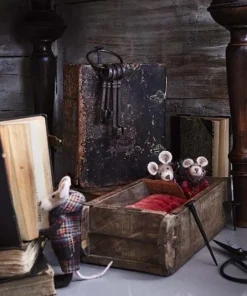 Nail / Rustik søm / jernsøm / spir i håndbanket sort smedejern