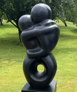 Soulmate haveskulptur med sokkel - sort Terrazzo - 129cm
