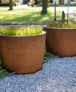 Store koniske krukker i rust - Ø.100cm + Ø.120cm